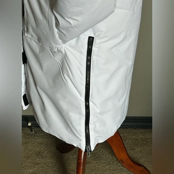 Spyder Women's White and Black long puffer jacket - Picture 5 of 16